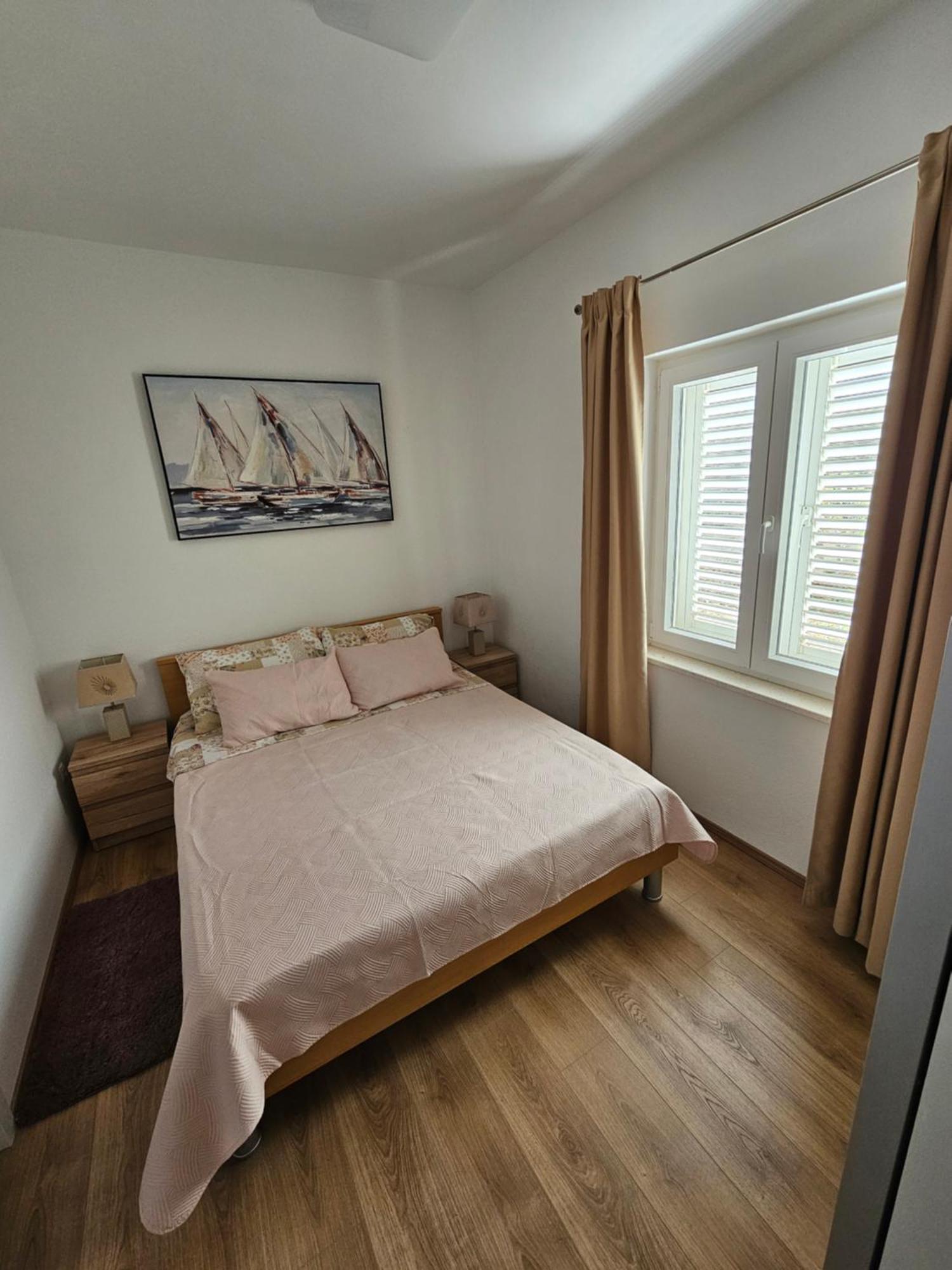 Apartments Grgic Trogir Exterior photo